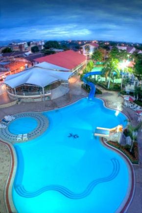  Hotel Los Puentes Comfacundi  Хирардот